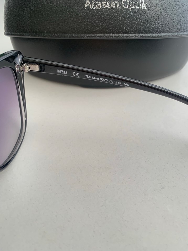 Atasun Optik Siyah Transparan Kadın Güneş Gözlüğü - Görsel 4