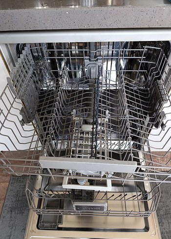 Arçelik Siyah Bulaşık Makinesi - Görsel 7