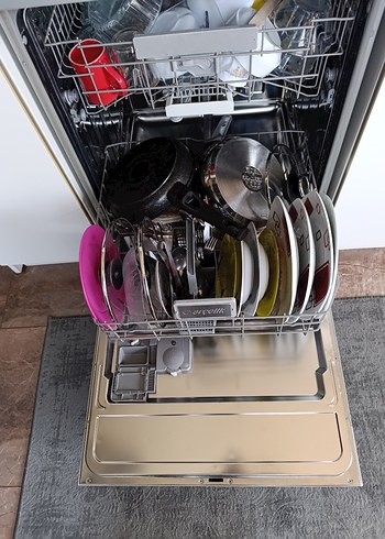 Arçelik Siyah Bulaşık Makinesi - Görsel 4