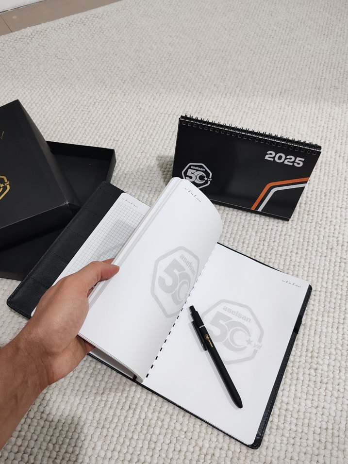 ASELSAN 2025 Siyah Ajanda ve Masa Takvimi - Görsel 4