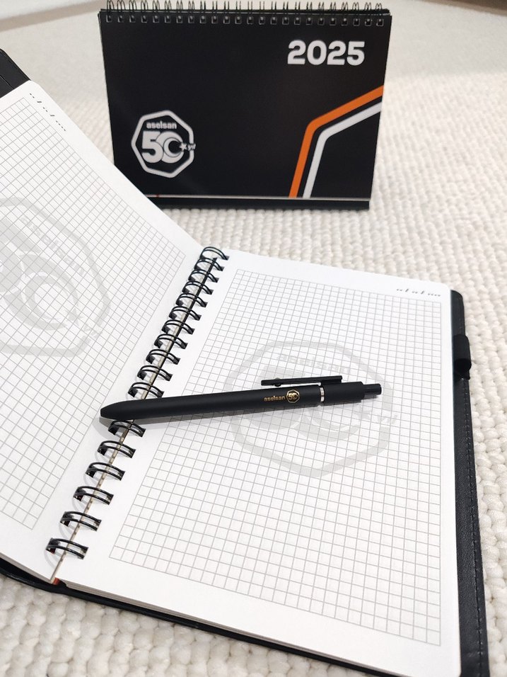 ASELSAN 2025 Siyah Ajanda ve Masa Takvimi - Görsel 3