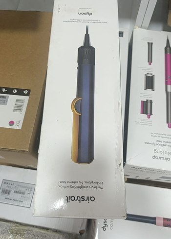 Dyson Airstrait Saç Düzleştirici Laci