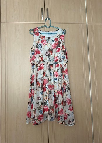 Çiçek Desenli Vintage Bohem Midi Elbise