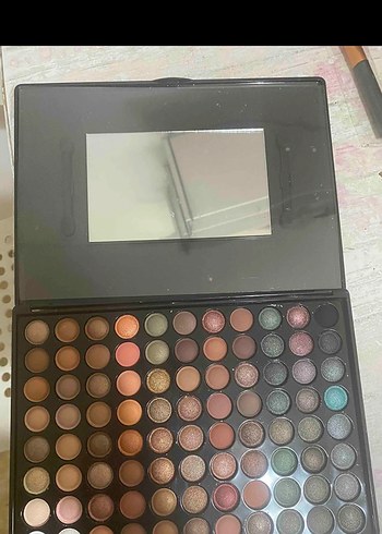 Çok Renkli Göz Farı Paleti - Görsel 8