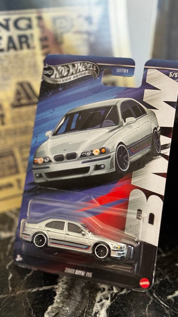 Hot Wheels BMW Model Araba Seti - Görsel 2