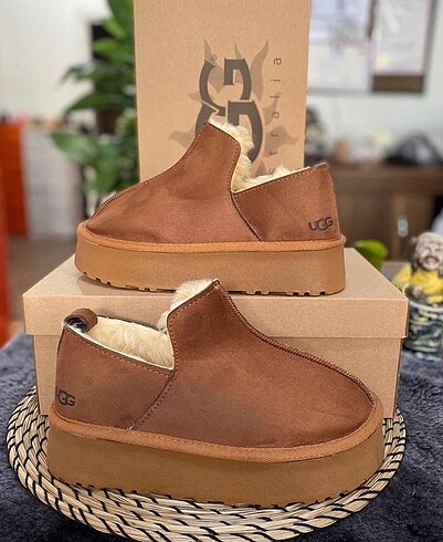37 Beden siyah Renk Ugg bot