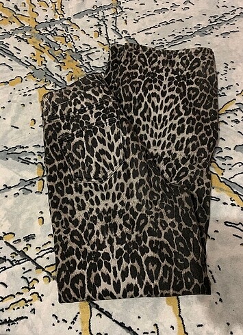 Bershka Leopar kot pantolon