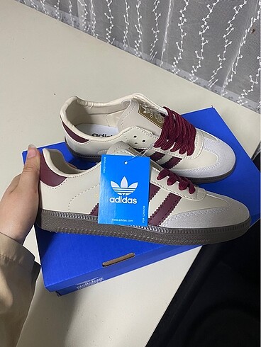 Adidas Samba spor ayakkabı