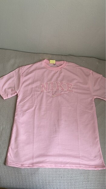 Nike Nike pembe tshırt