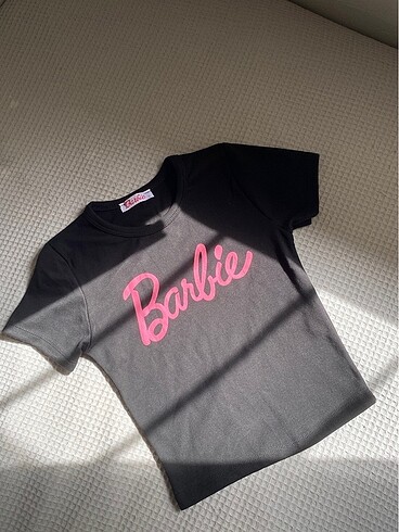 Barbie Barbie crop