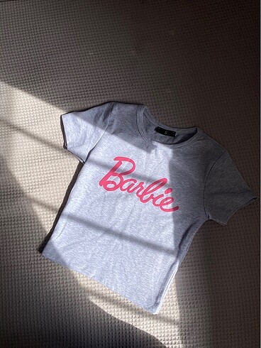 s Beden Barbie crop