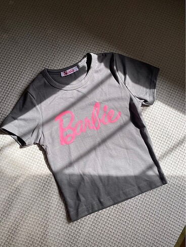 Barbie Barbie crop