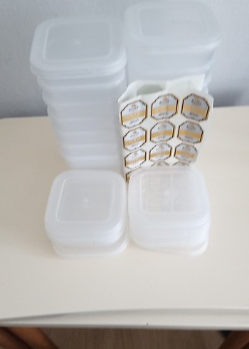 Diğer Beyaz Plastik Saklama Kabı Seti