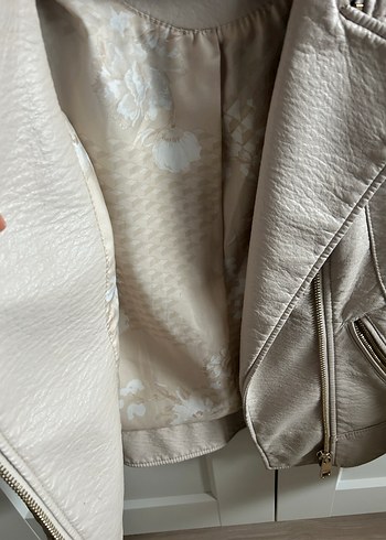 Bej Biker Stili Deri Ceket - GUESS - Görsel 5