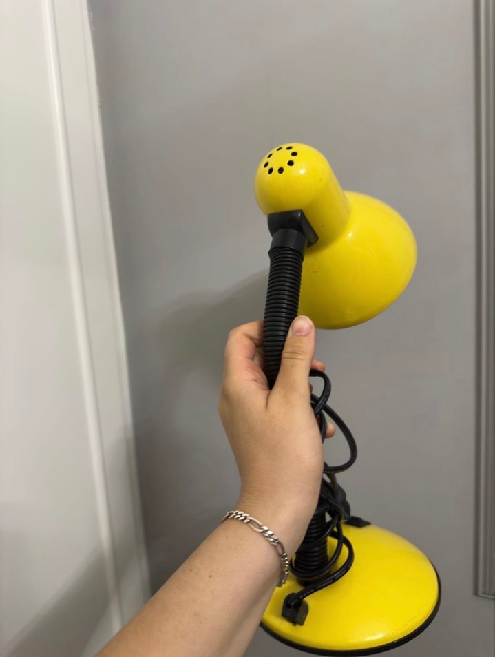 Sarı Masa Lambası - Görsel 2