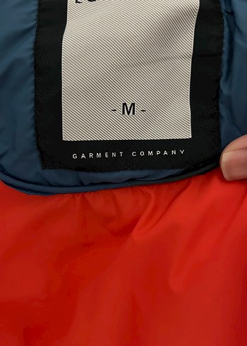 Erkek Lacivert Kapüşonlu Fermuarlı Mont - Görsel 4