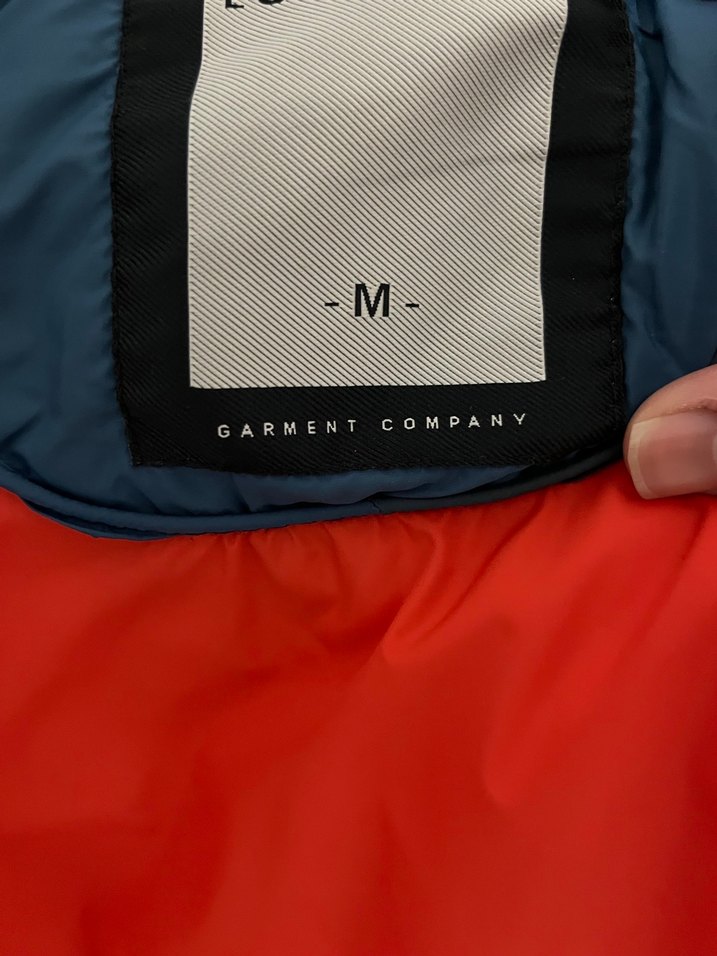 Erkek Lacivert Kapüşonlu Fermuarlı Mont - Görsel 4