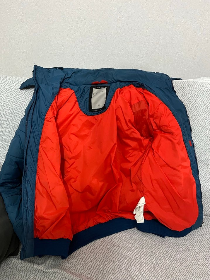 Erkek Lacivert Kapüşonlu Fermuarlı Mont - Görsel 3