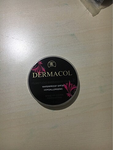 Dermacool fondöten 90 ml