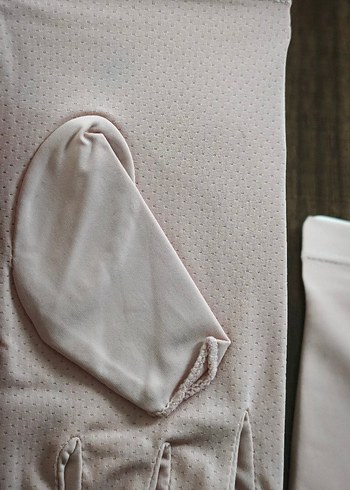 Bej Yarım Parmak Kadın UV Eldiveni - Görsel 2