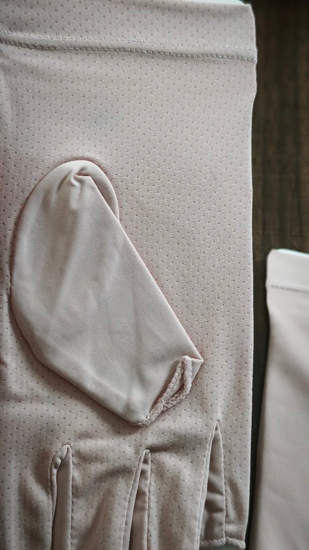 Bej Yarım Parmak Kadın UV Eldiveni - Görsel 2