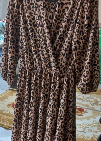 Bohem Leopar Desenli Elbise 1 defa yıkanmıştır