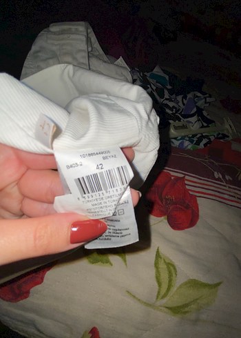 42 Beden Beyaz Mini Straplez Büstiyer