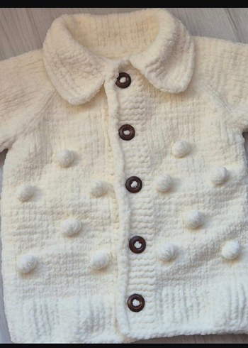 Düğmeli ponponlu Beyaz bebek Hırkası ve battaniye - Görsel 2