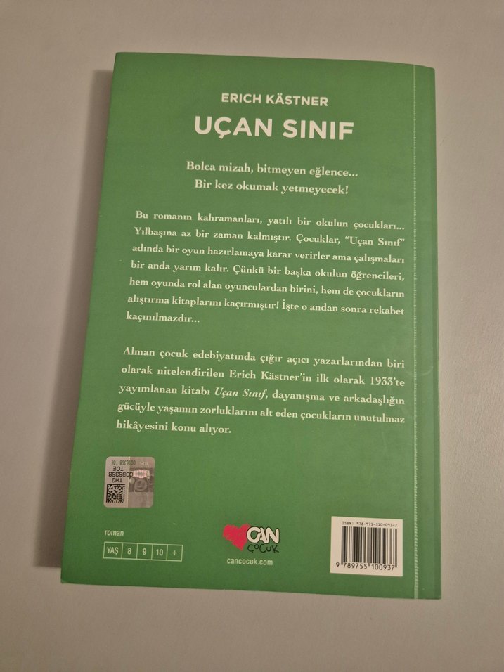 Erich Kästner - Uçan Sınıf Kitabı - Görsel 2