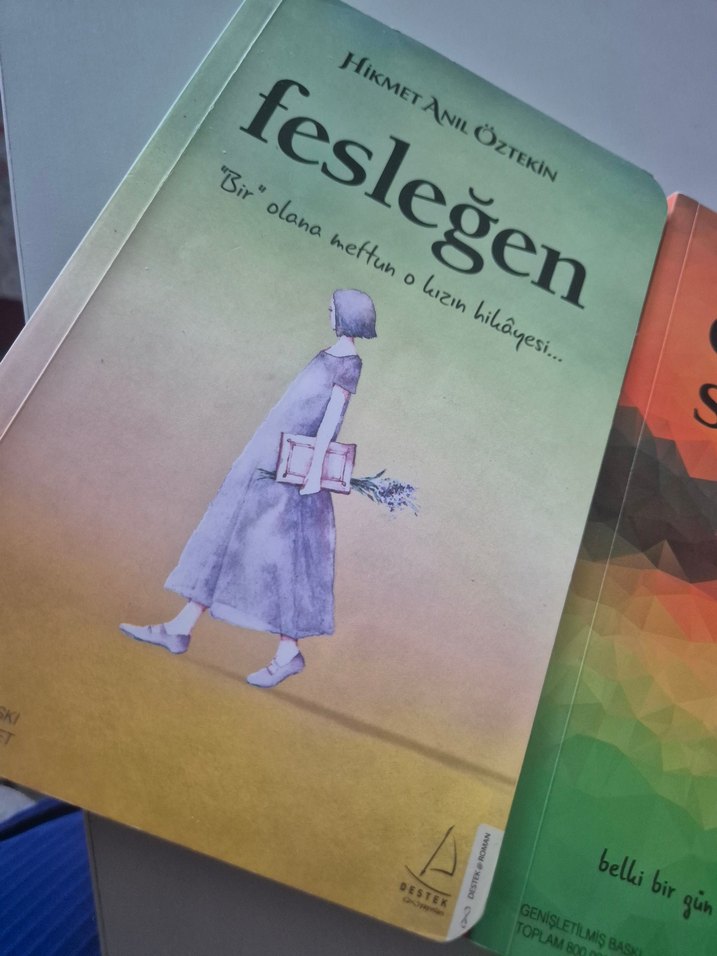 Hikmet Anıl Öztekin Kitapları: Fesleğen ve Elif Gibi Sevmek - Görsel 3
