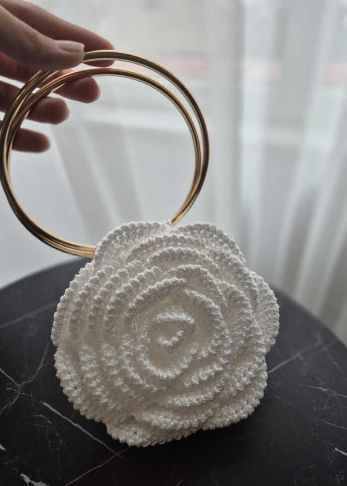 El örgüsü beyaz gül  canta - Görsel 3