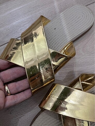 Gold terlik