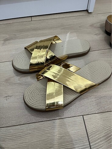Diğer Gold terlik