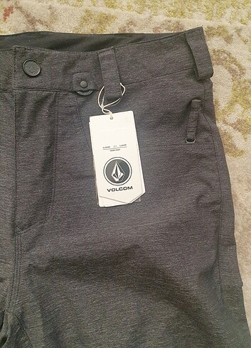 s Beden gri Renk Volcom Erkek Kayak Pantolonu Etiketli
