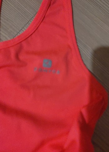 Kırmızı Spor Kadın Atlet - Görsel 2