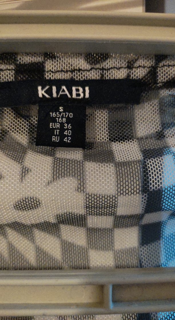 Düğmeli V Yaka Gri Batik Desenli Uzun Kollu şifon Bluz - Görsel 4