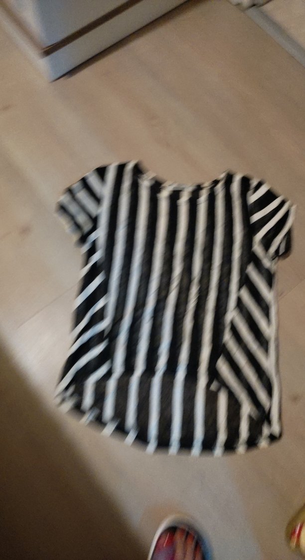 Çizgili, V Yakalı, Kısa Kollu Kadın Bluz şifon - Görsel 5