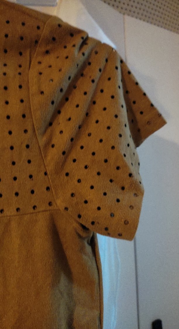 Kısa Kollu Kadın Süet Tişört - Görsel 4