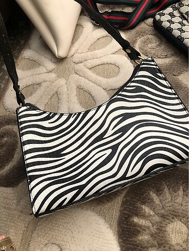 Zebra çanta