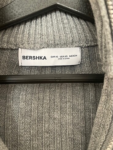 xs Beden Bershka mini elbise