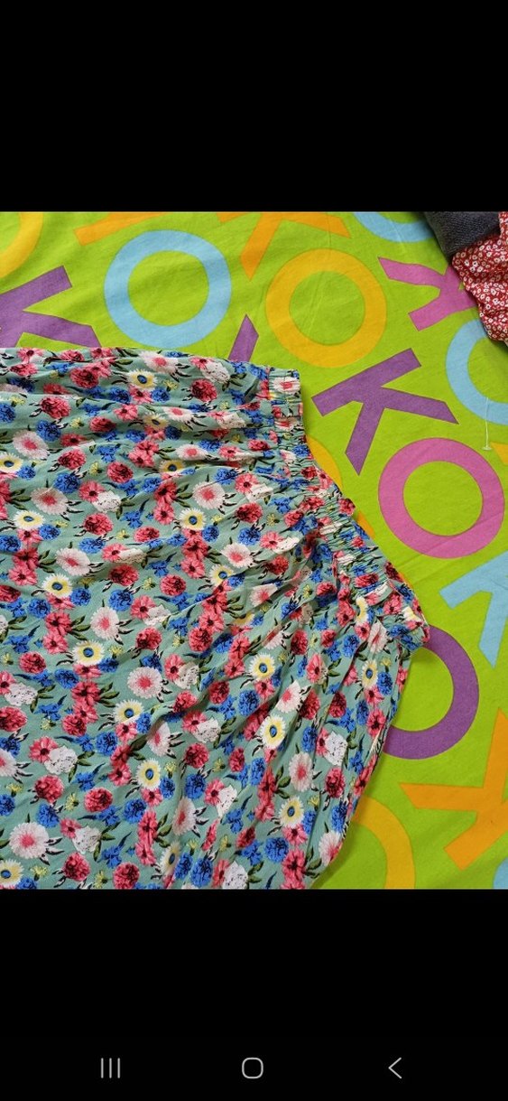 Çiçek Desenli Etek - Görsel 2