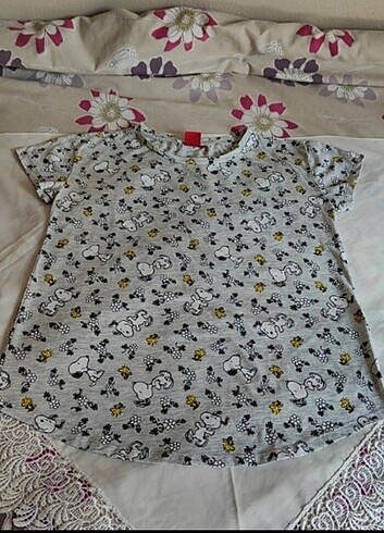 Snoopy Desenli Tişört