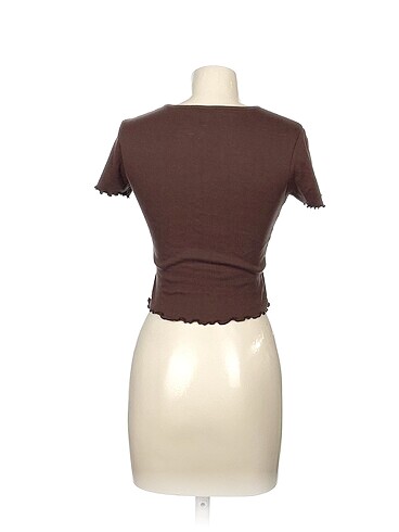 m Beden Diğer T-shirt %70 İndirimli.