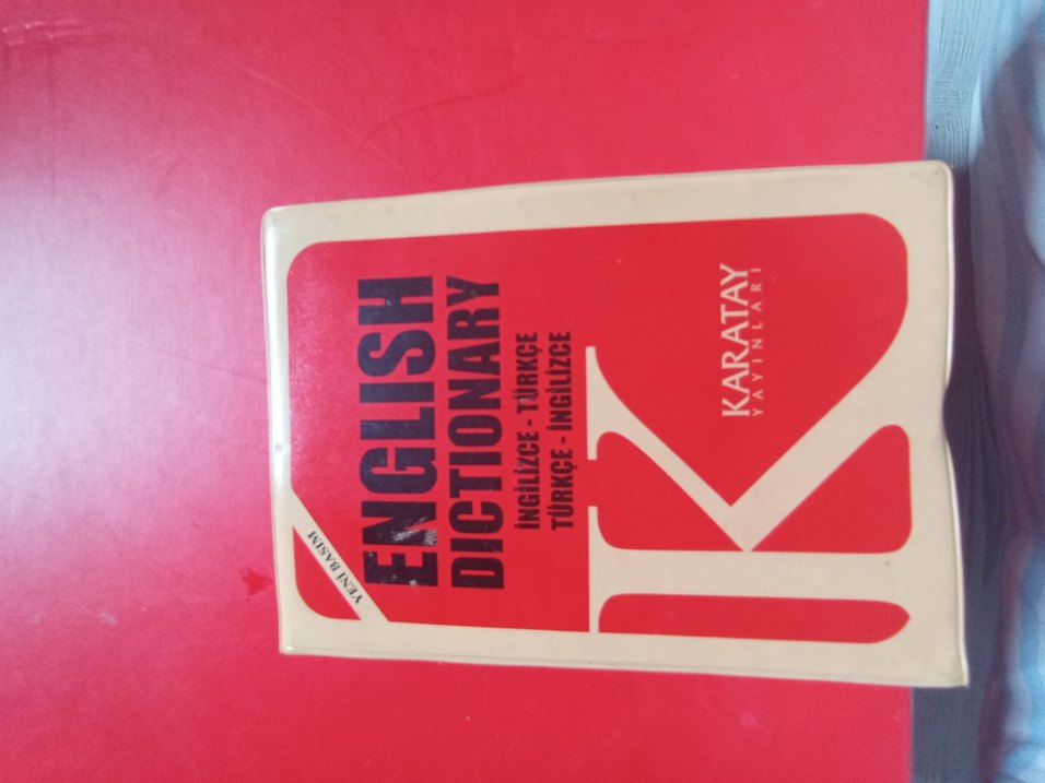 İngilizce-Türkçe Sözlük - Karatay Yayınları - Görsel 2