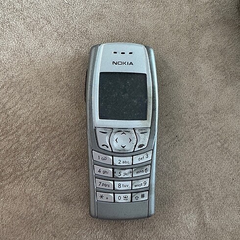 Nokia 6610 i