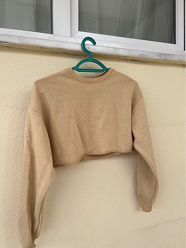 Crop sweatshirt