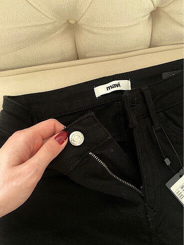 26 Beden Mavi tess marka jean
