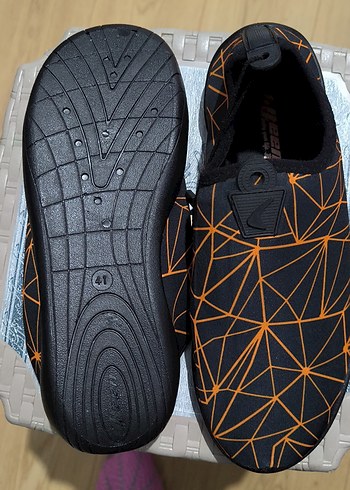 Turuncu Desenli Erkek Su Ayakkabısı - Görsel 3