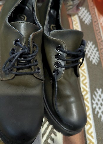 Kilitli Topuklu Kahverengi Deri Kadın Bot - Görsel 4