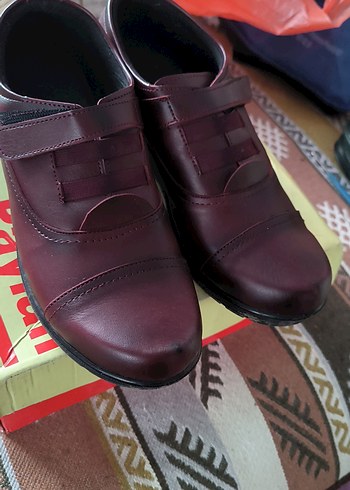 Bordo Deri Kadın Klasik Dolgu Topuk Ayakkabı - Görsel 3